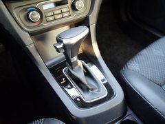 2016款 1.6L 自动豪华型