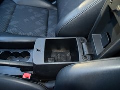 2016款 1.6L 自动豪华型
