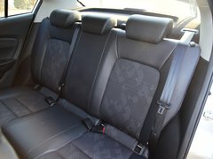 2016款 1.6L 自动豪华型
