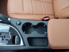 2016款 2.0L 自动旗舰版