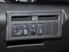 2016款 2.0L 自动旗舰版