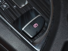 2016款 2.0L 自动旗舰版
