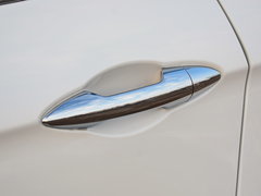 2016款 2.0L 自动旗舰版