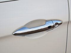 2016款 2.0L 自动旗舰版