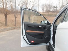 2016款 2.0L 自动旗舰版