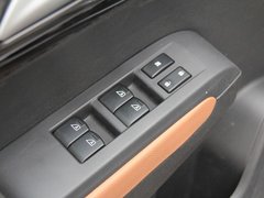 2016款 2.0L 自动旗舰版
