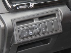 2016款 2.0L 自动旗舰版