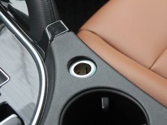 2016款 2.0L 自动旗舰版