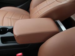 2016款 2.0L 自动旗舰版