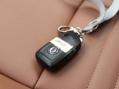 2016款 2.0L 自动旗舰版