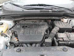 2016款 2.0L 自动旗舰版