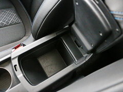 2016款 1.6L 自动豪华版