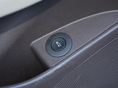 2016款 30H 豪华型