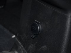 2016款 1.5L 手动尊贵型