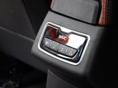 2016款 1.5L 手动尊贵型