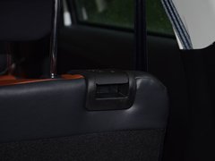 2016款 1.5L 手动尊贵型