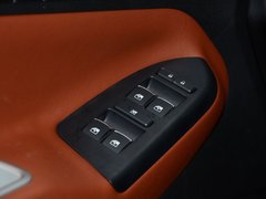 2016款 1.5L 手动尊贵型