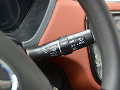 2016款 1.5L 手动尊享型