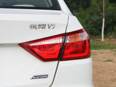 2016款 1.6L 手动乐享型 国V