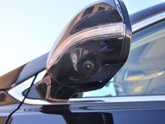 2017款 320T 两驱尊贵版（七座）