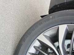 2017款 320T 两驱豪华智联版（七座）