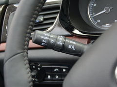 2017款 320T 两驱豪华智联版（七座）