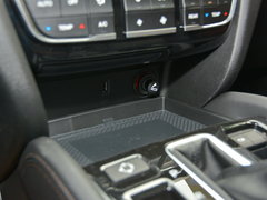 2017款 320T 两驱豪华智联版（七座）