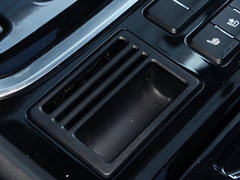 2017款 320T 两驱豪华智联版（七座）