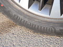 2017款 320T 两驱豪华智联版（七座）