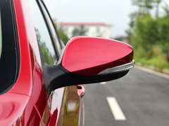 2016款 1.0T 手动劲驰新锐型