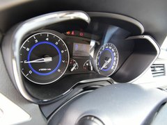 2016款 1.0T 手动劲驰新锐型