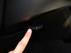 2016款 1.0T 手动劲驰新锐型