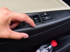 2016款 1.0T 手动劲驰新锐型
