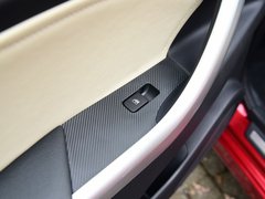 2016款 1.0T 手动劲驰新锐型
