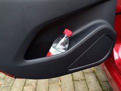 2016款 1.0T 手动劲驰新锐型