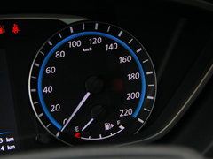 2017款 1.6L 手动运动智能型