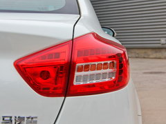 2017款 1.6L 手动运动智能型