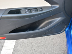 2016款 1.0T 手动劲驰精英型