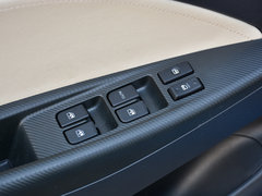 2016款 1.0T 手动劲驰精英型