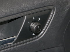 2016款 1.6L 手动舒适版