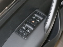 2016款 1.6L 手动舒适版