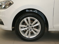 2016款 1.6L 手动舒适版