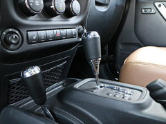 2016款 3.0L 75周年致敬版