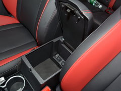 2017款 蓝标 1.5T 自动两驱尊贵型