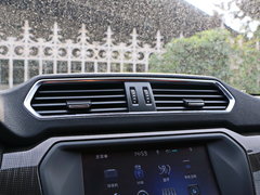 2017款 蓝标 1.5T 自动两驱豪华型