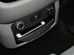 2016款 2.0L 手动智能豪华型