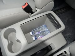 2016款 2.0L 手动智能豪华型
