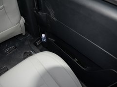 2016款 2.0L 手动智能豪华型
