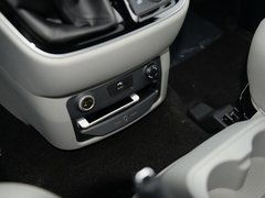 2016款 2.0L 手动智能豪华型