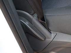 2016款 2.0L 手动舒适型